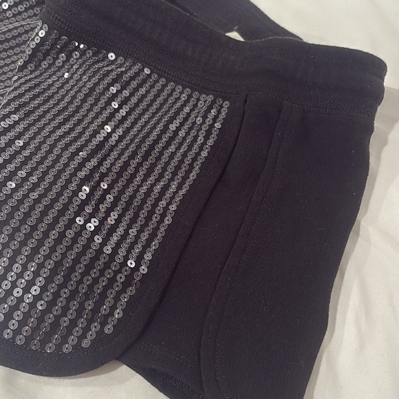 Nicki Minaj Sequined Shorts - Picture 4 of 8